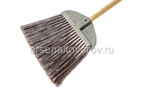 метла пластиковая с синтетической щетиной плоская с черенком Гардена (Россия)